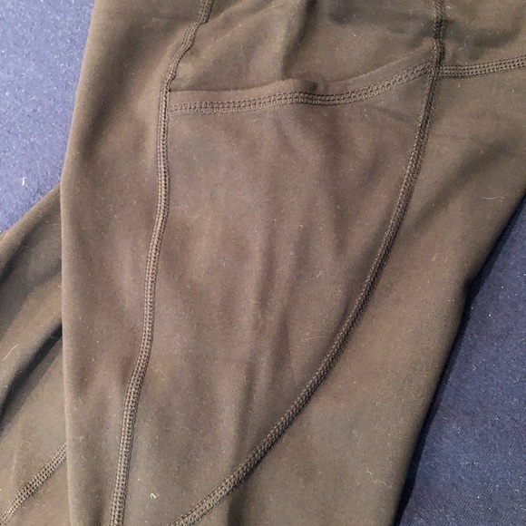 NWT Reebok black leggings w/pockets sz Small - Picture 2 of 5